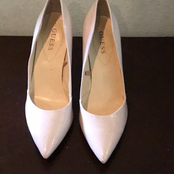 Used heel perfect condition size 10 - Picture 2 of 6